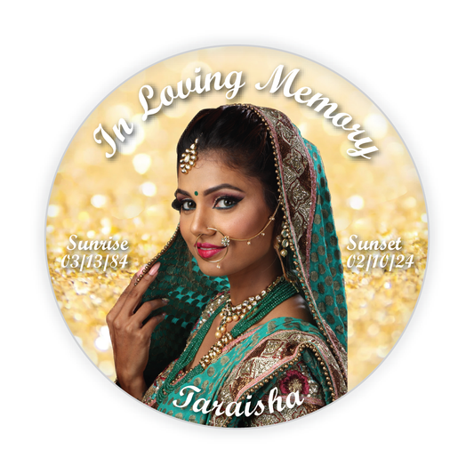 Elegant gold glitter memorial button, customizable tribute pin for honoring loved ones at funerals, memorial services, and celebrations of life.